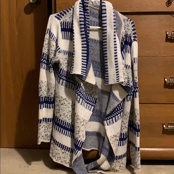 Cardigan sweater - Picture 2 of 2